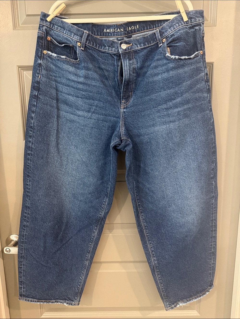 American Eagle Outfitters Women's Dark Blue Straight Jeans